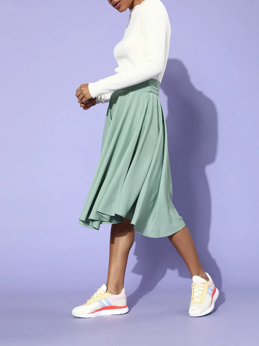Berrylush Women Solid Light Green Flared A-Line Midi Skirt