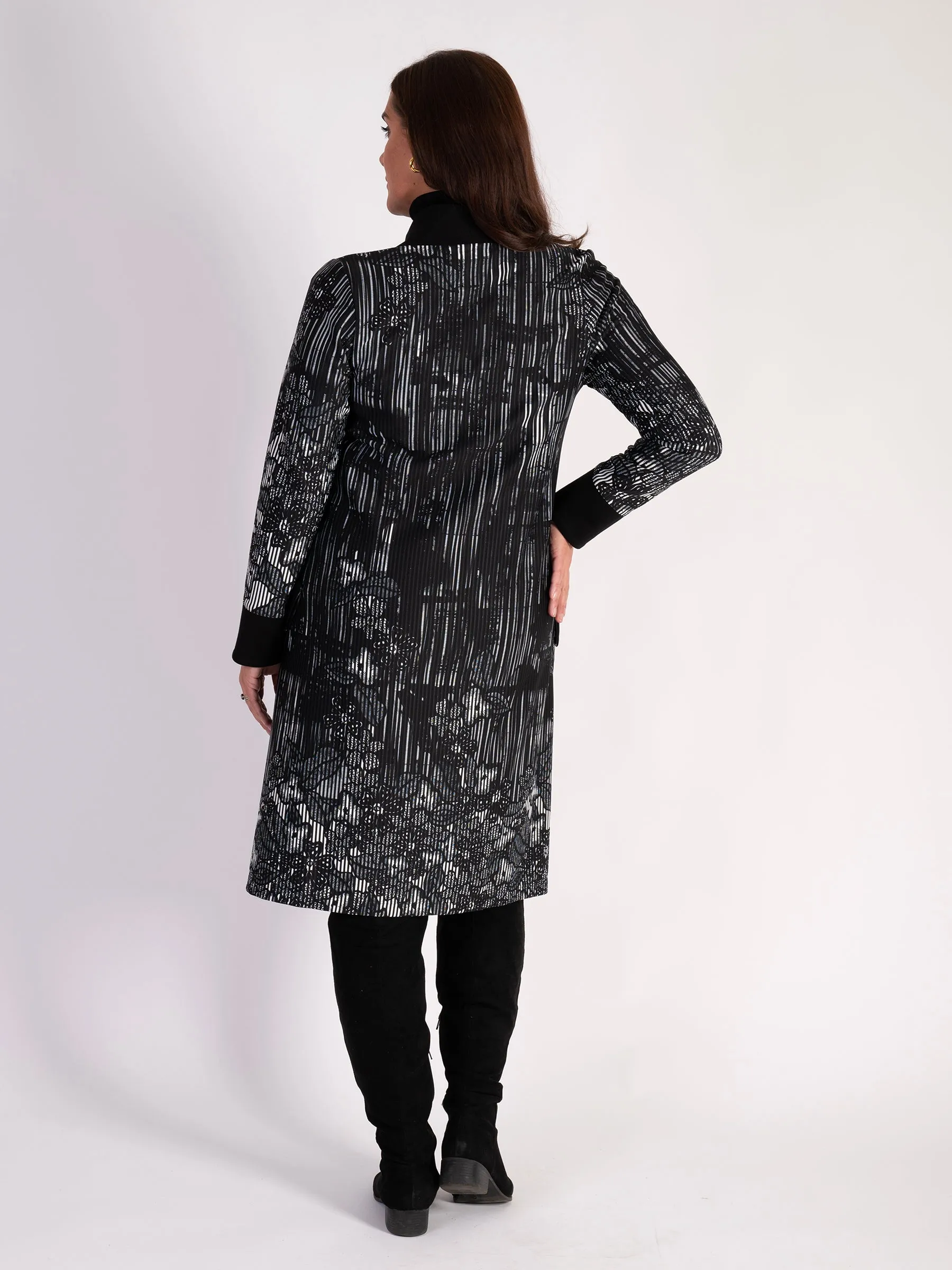 Black & White Flower Border Print Ribbed Jersey Coat