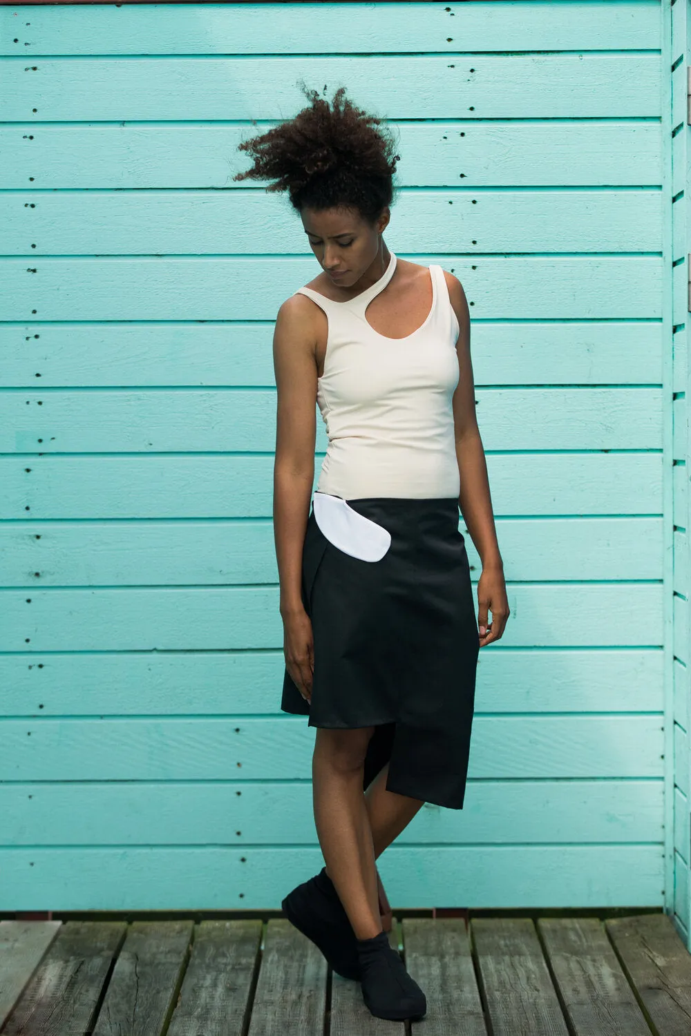 BLACK SKIRT ARCHIVE