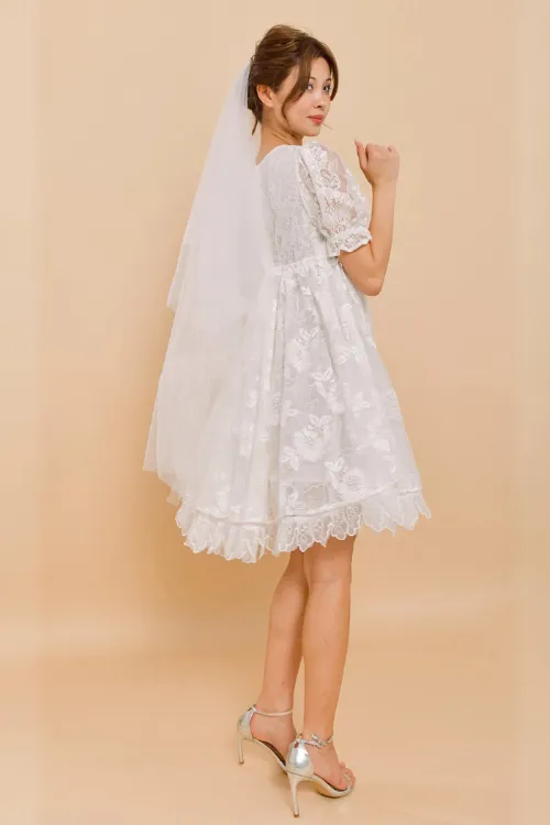 COLETTE Short Lace Wedding Dress