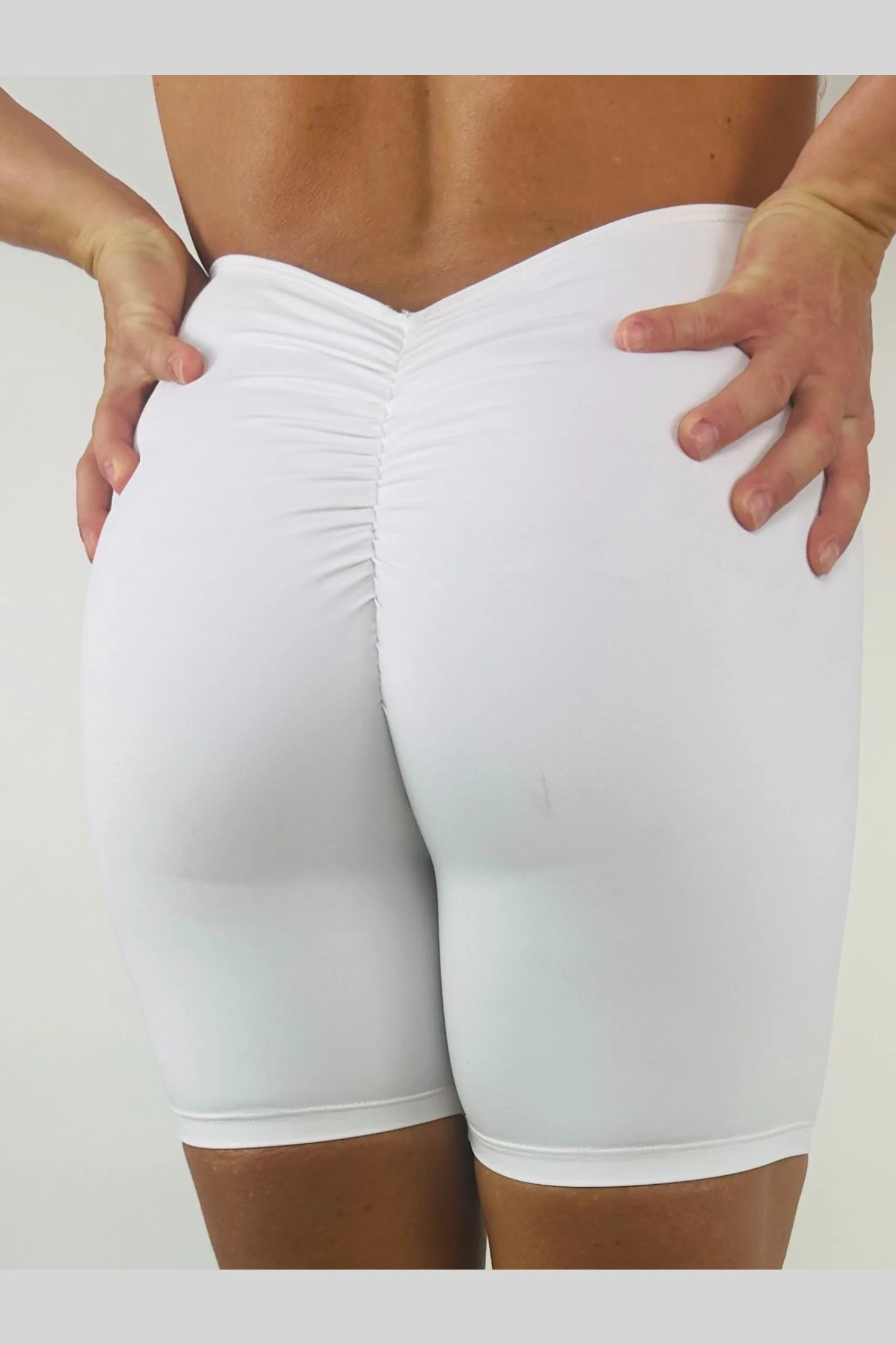 DropCut™ Cloud White Shorts