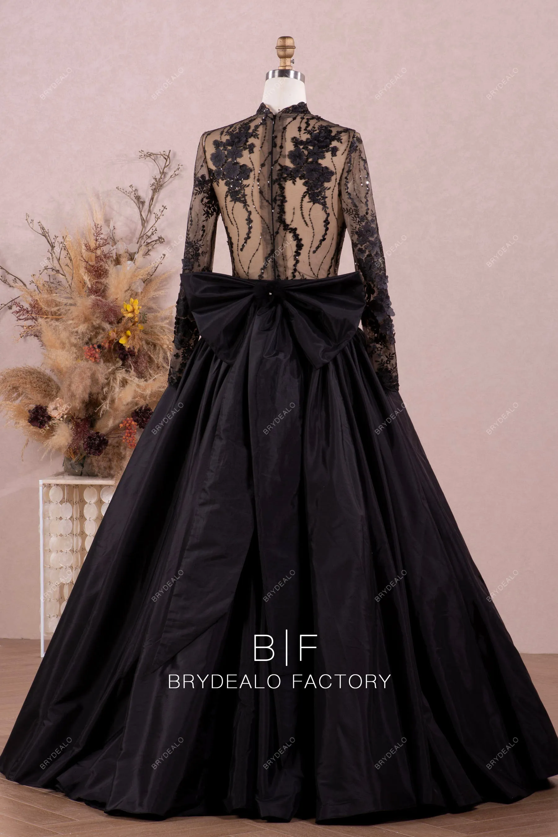 Elegant Black Flower Taffeta Drop Waist Wedding Ballgown
