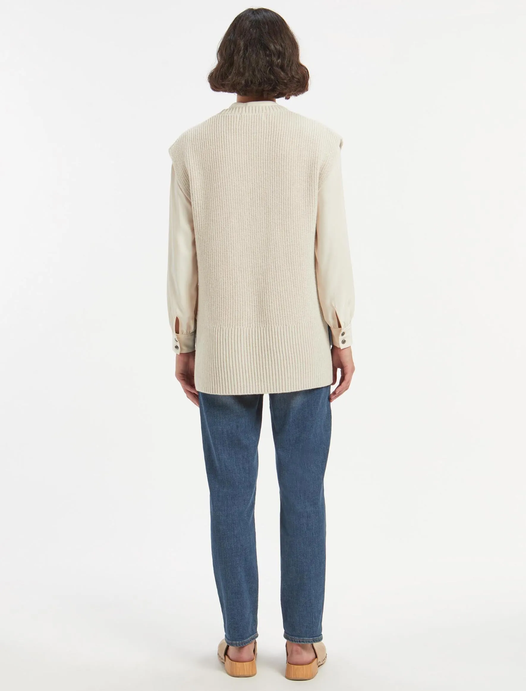 Janice Wool Round Neck Sleeveless Jumper - Oatmeal