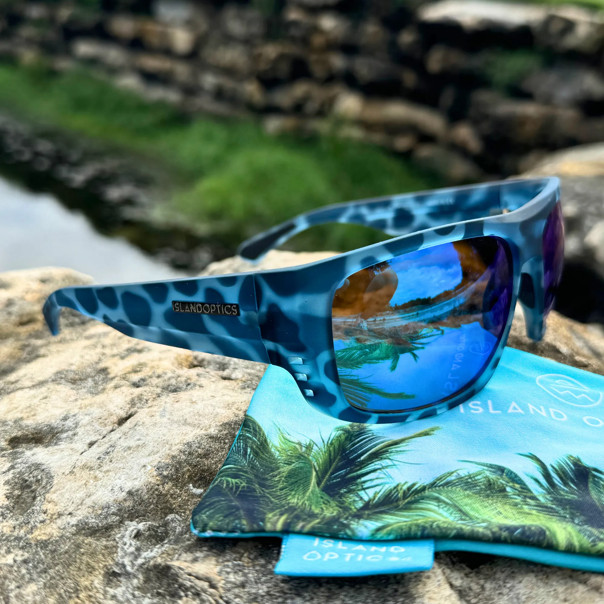 Mako XL - Polarized Sunglasses
