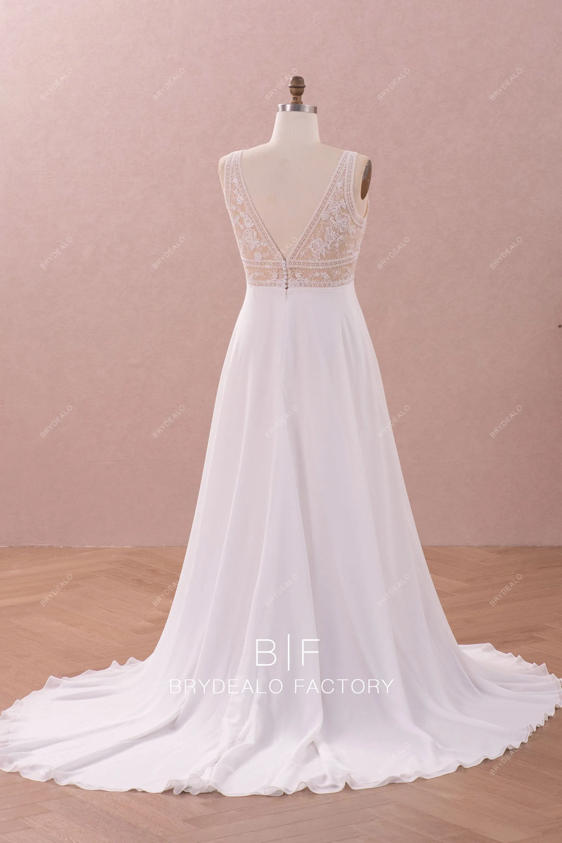 Plus Size A-line Chiffon Sleeveless Lace Beach Bridal Gown