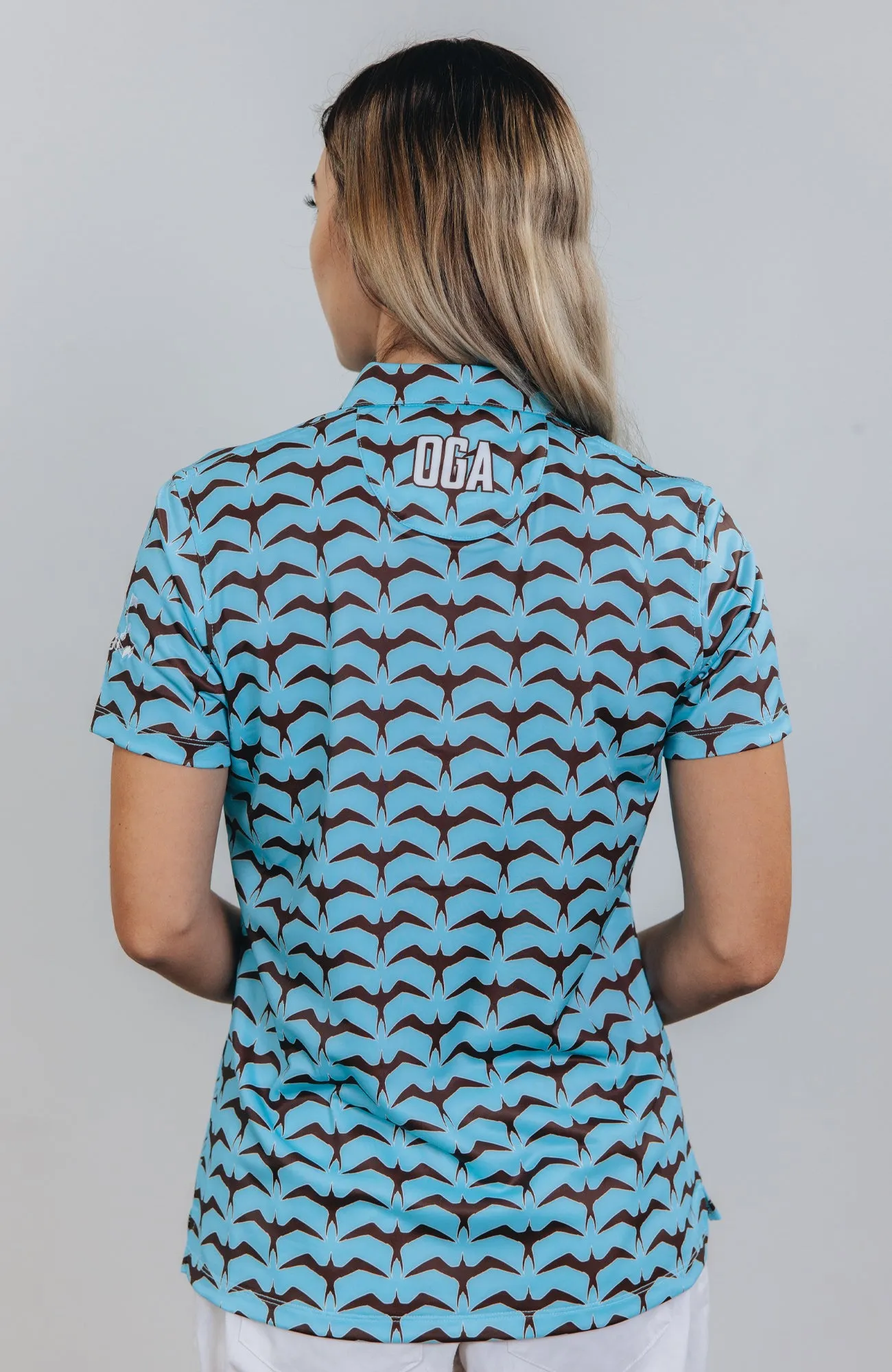 "Iwa Flock" Chocolate Sky - OGA Women's Polo - Chocolate Brown / Sky Blue