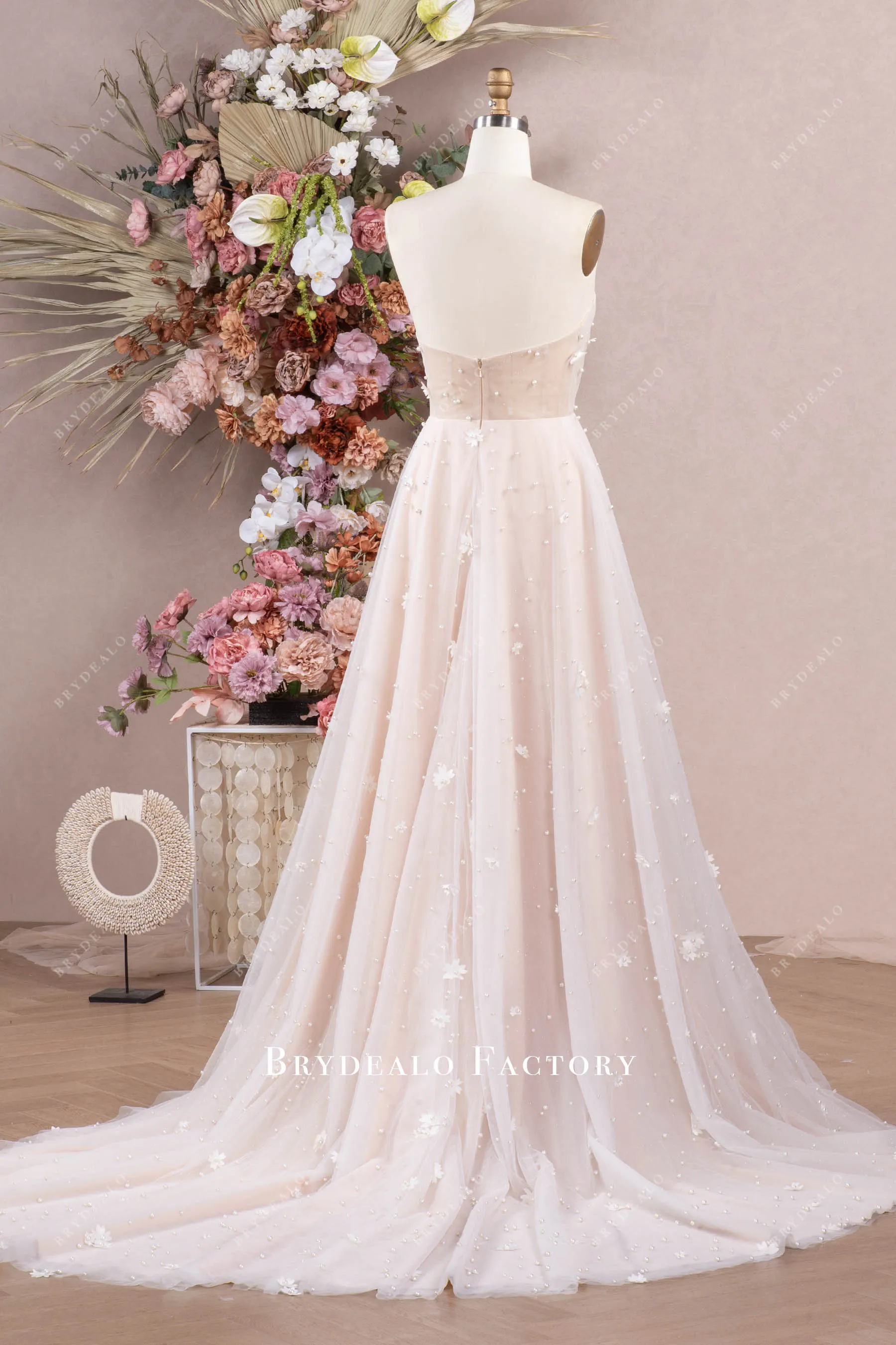 Romantic Flowers Long Sleeve A-line Convertible Wedding Dress