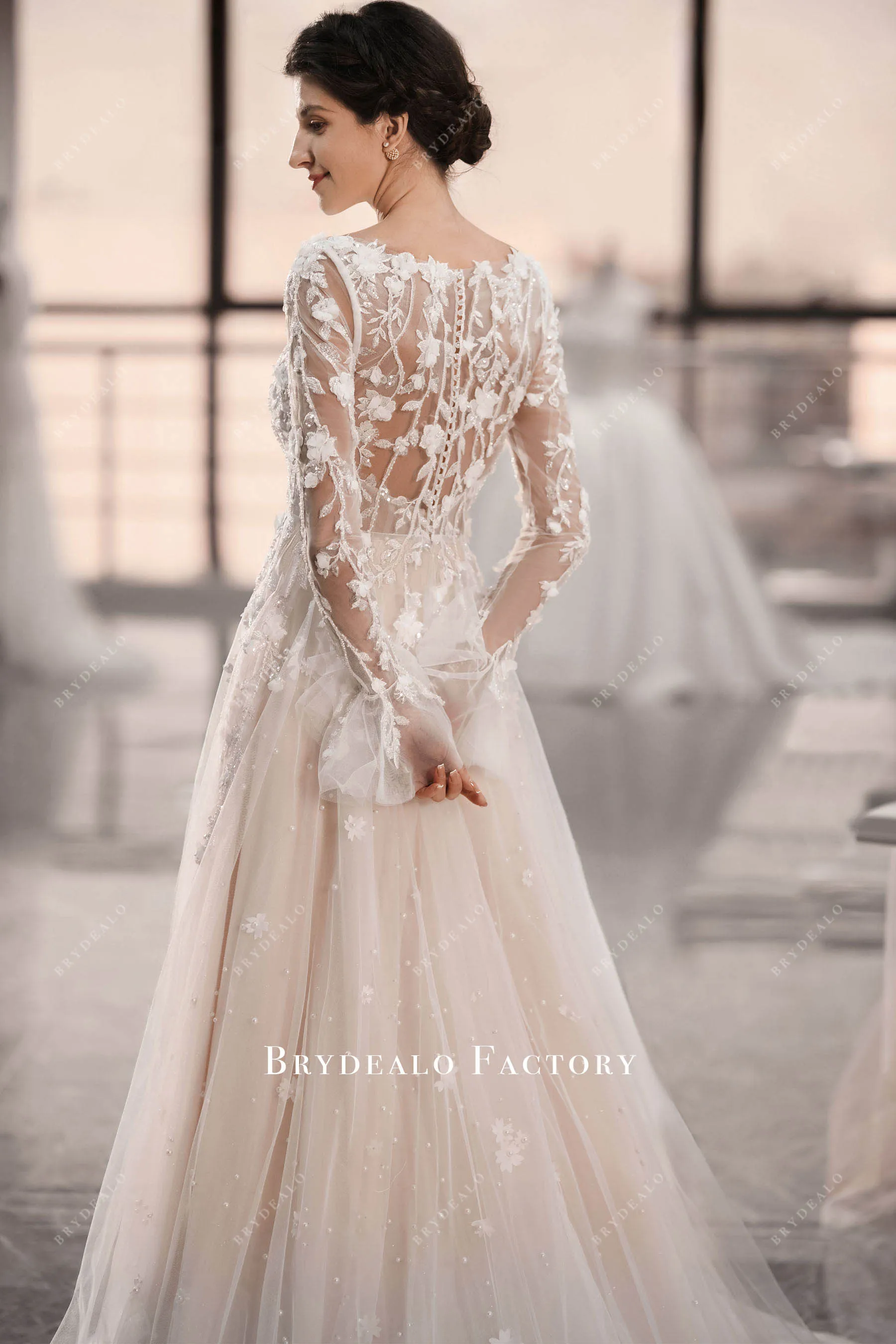 Romantic Flowers Long Sleeve A-line Convertible Wedding Dress