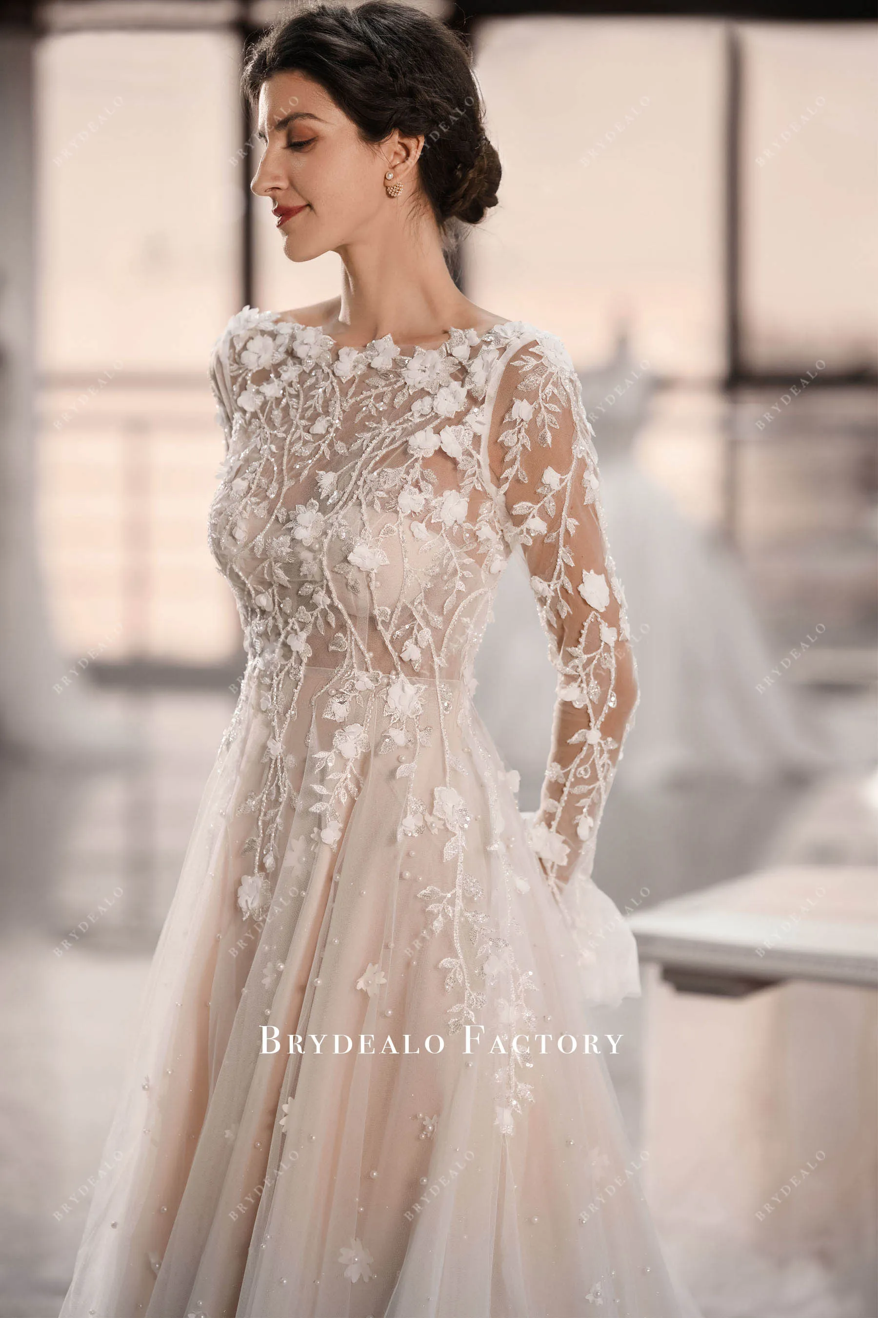 Romantic Flowers Long Sleeve A-line Convertible Wedding Dress