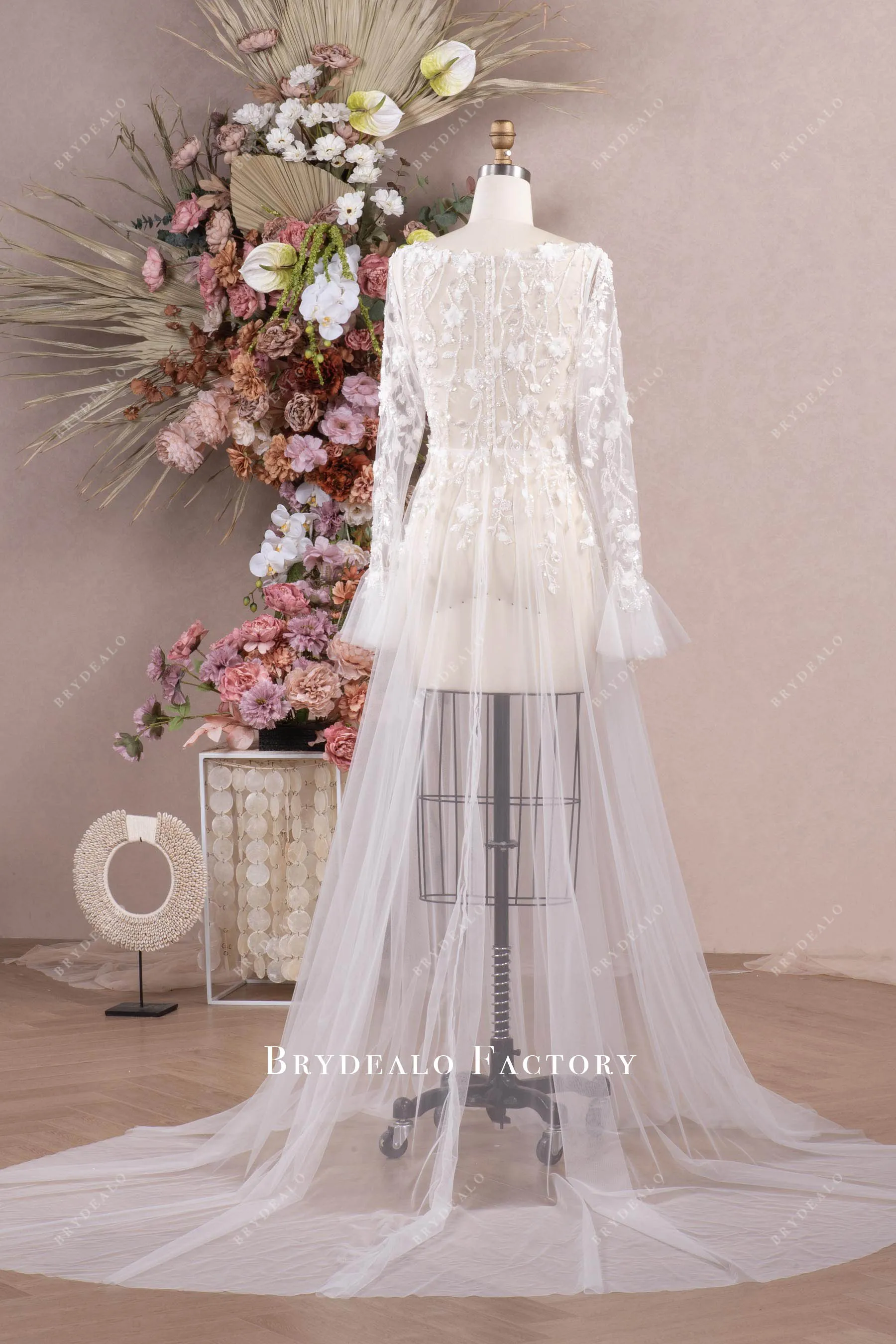 Romantic Flowers Long Sleeve A-line Convertible Wedding Dress