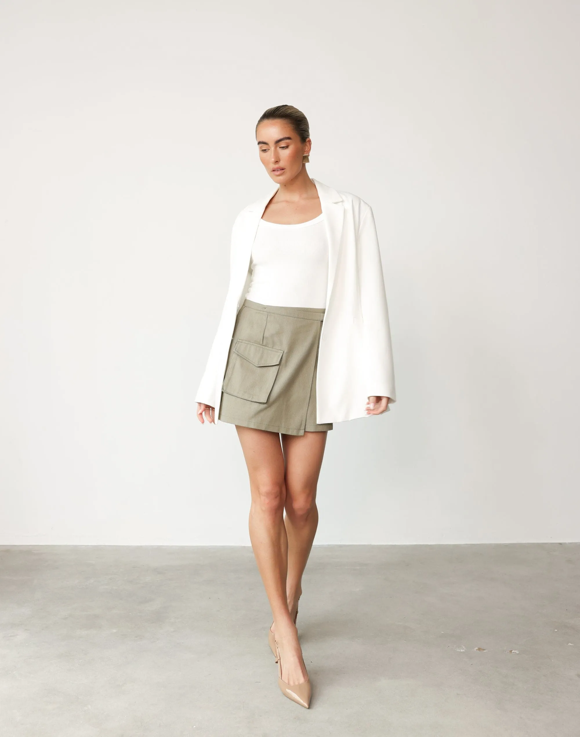 Scottie Mini Skirt (Khaki)