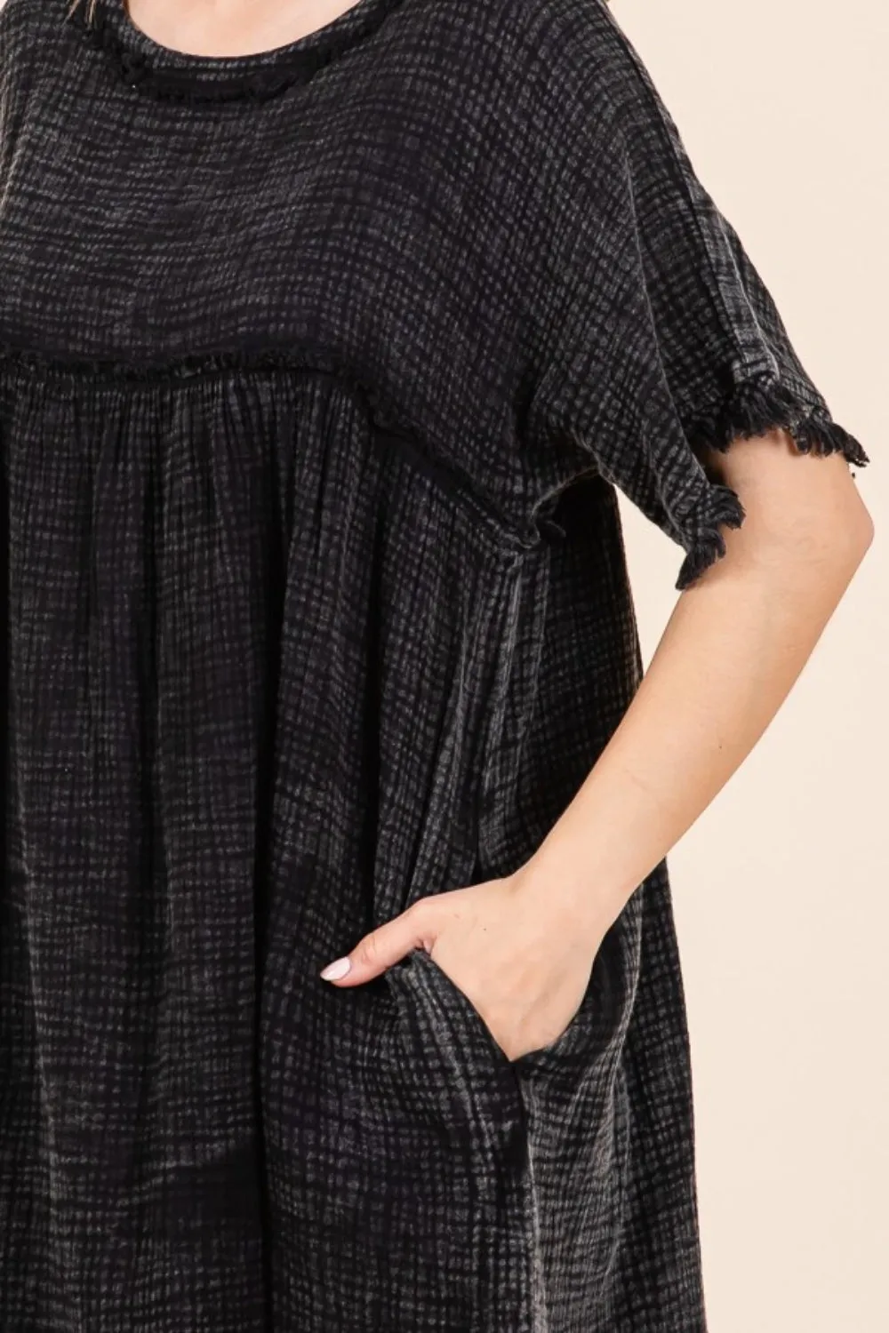 Short Sleeve Babydoll Texture Dress with Pockets - Black