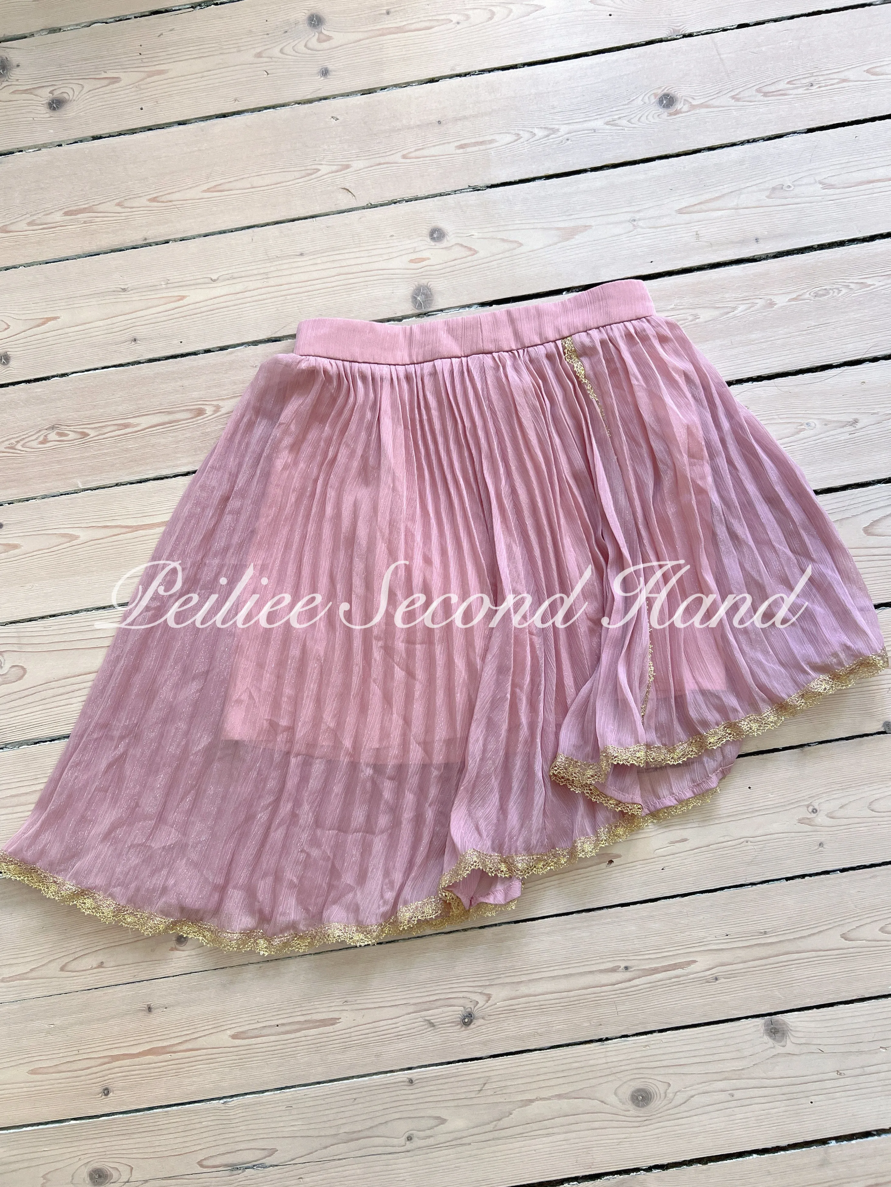 [Sweden Second Hand] Angelic Pink Mini Skirt