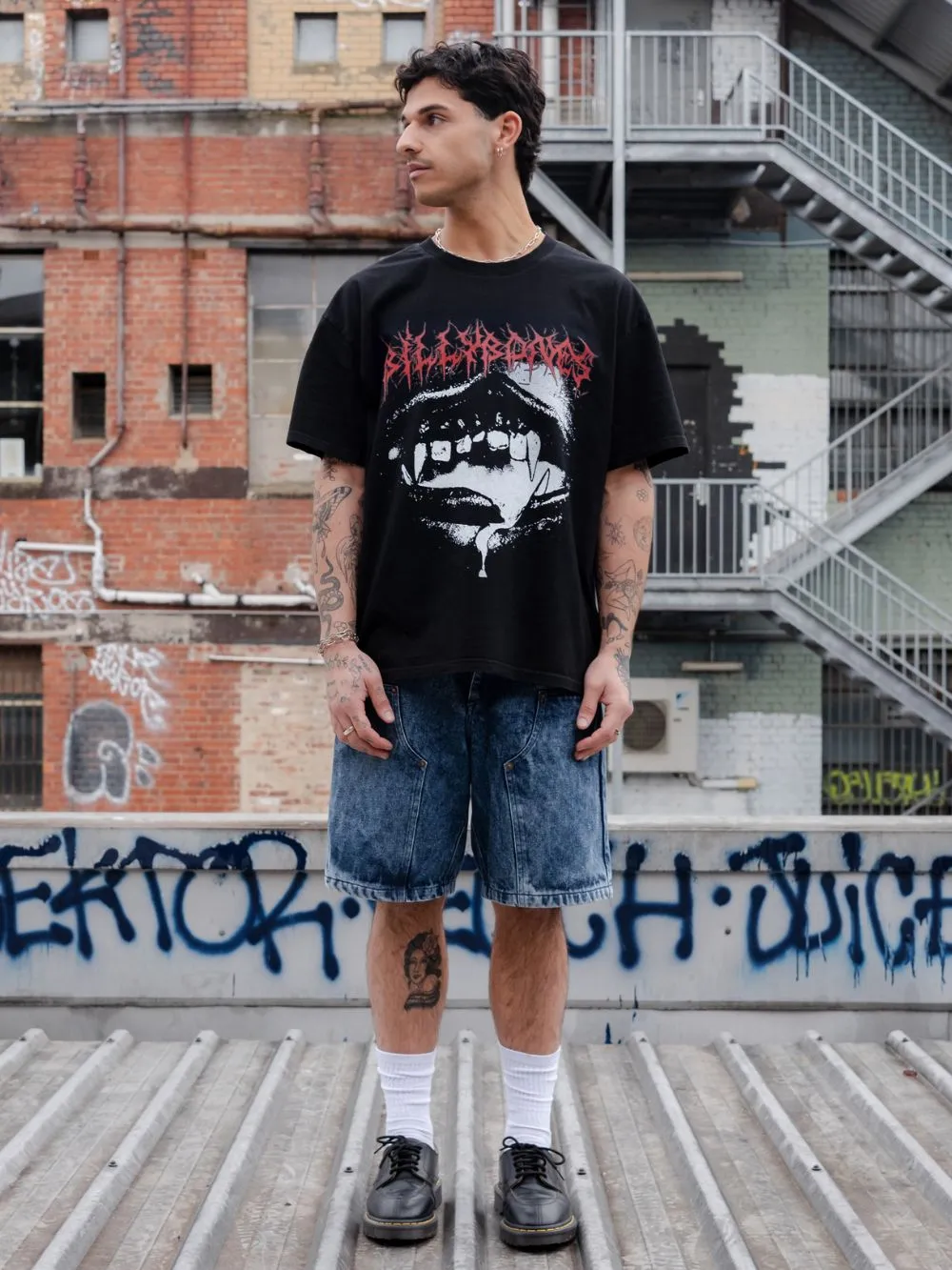 The Fang Tee - Vintage Black